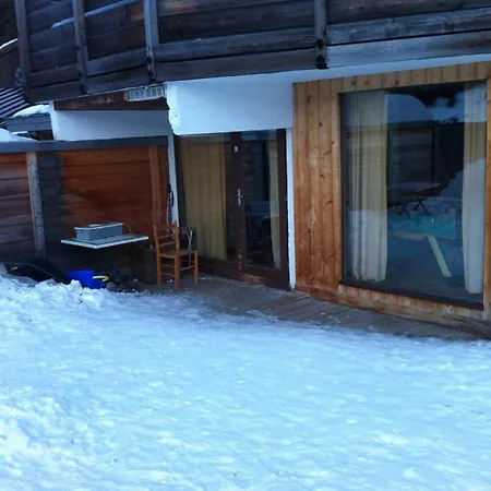 Hauts Forts 1 Apartment