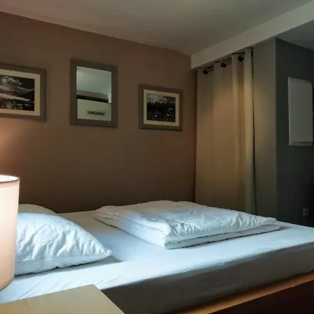 Apartment Hauts Forts 1 *